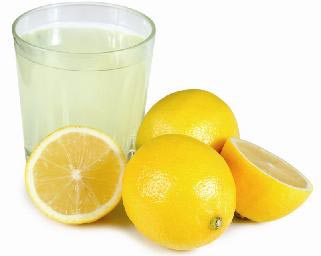 http://www.come-dimagrire-velocemente.net/wp-content/uploads/2014/03/Succo-di-limone-per-dimagrire.jpg